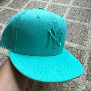 New York Yankees New Era 59FIFTY fitted hat vice blue / turquoise size 7 1/2